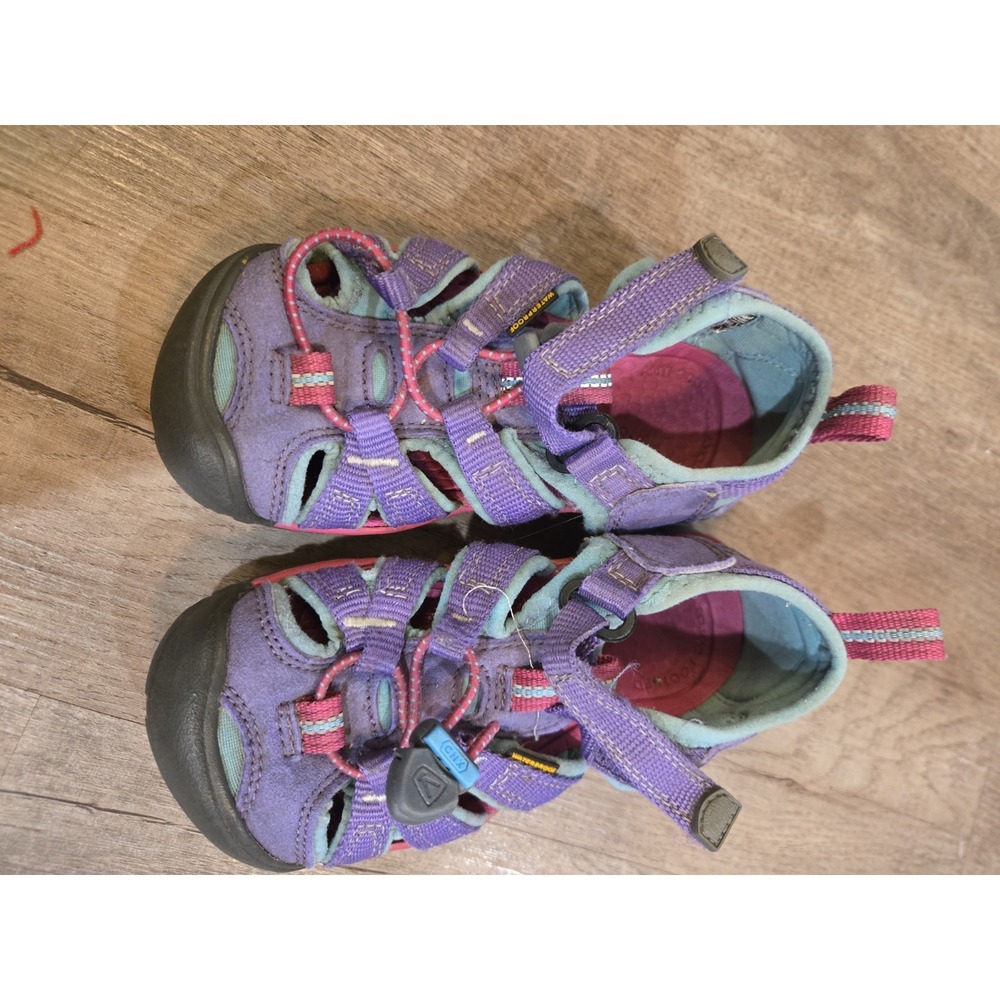 MINT KEEN Whisper Toddler US 10 Hook-and-Loop Hiking Water Sandal A7